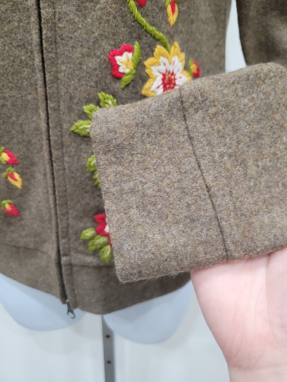 Y2K France Made 85% Wool Brown Embroidery Flower Zip Up Jacket Top Size: XS - Picture 7 of 9